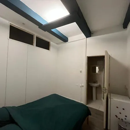 Pensjonat Iru, Not For Parties, Not A Hotel, With No Kitchen